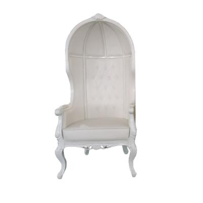 China Exquisite Sofa Bed Wedding Decoration Use White King Throne Chair For Cheap Sale for sale