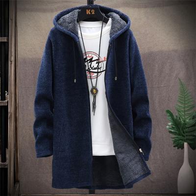 China Newest Design Men's Winter Coat Breathable Hooded Cashmere Jacket And Thick Medium Length Sweater for sale