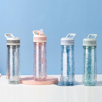 China Viable Water Bottle Sequined Plastic Transparent Portable Water Bottle Straw 430ML Outdoor Portable Water Bottle for sale