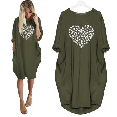 China Anti-Wrinkle Women's Plus Size Spring Sleeve Long Pockets Dress Dog Paw Print Crew Neck Oversized Loose Elegant Casual Dresses for sale