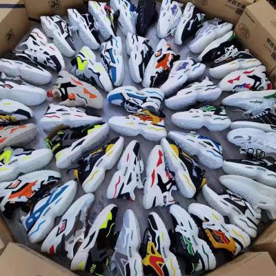 China Cushioning Men's Sneakers Breathable Air Cushion Mesh Sports Shoes Mens Shoes Trend Trainers for sale