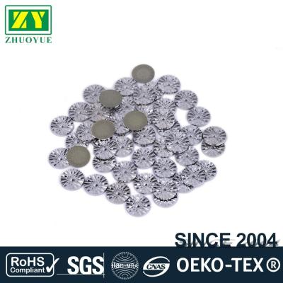 China Shiny Hotfix Flat Back Rhinestones , Aluminum Material Low Lead Rhinestones for sale