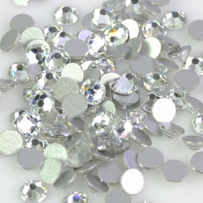 China 12 - 14 Facets Low Lead Rhinestones Extremely Shiny Environmentally Friendly for sale