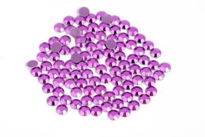 China 8 / Viscosidad sin plomo de Hotfix Rhinestuds de 16 facetas buena con colores multi en venta