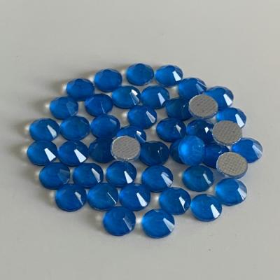 China Iron On Hot Fix Neon Rhinestones , Bling Rhinestone Wear Resistance for sale