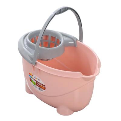 China Large Capacity Sustainable Floor Good Quality Plastic Mop Bucket With Spout And Wheel For Home Household Cleaning Tool for sale