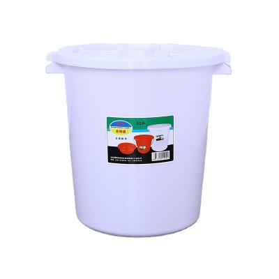 China Selling Sustainable Bath Multifunctional Large Size Unbreakable Water Plastic Bucket With Handle And Lid for sale