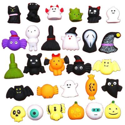 China Junior (ages 7-14) New Creative Design Factory sales squeeze ball Anti stress relief Blind Box Random Pumpkin halloween fidget toy Halloween for sale