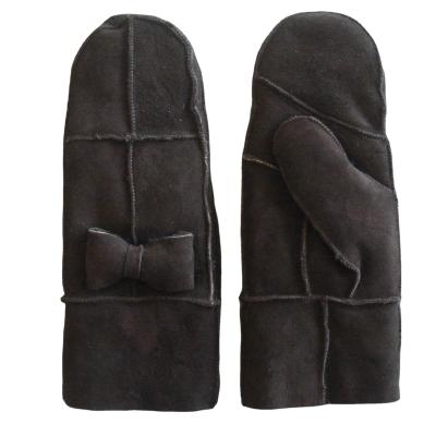 China Wholesale Custom Warm Genuine Ladies Leather Gloves Winter Windproof for sale