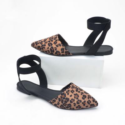 China European and American new style leopard print flat sandals summer low-heel mother's single Baotou shoes for sale