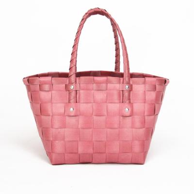 China Newest Large Capacity Fashinable Cheap Hot Sale PP Basket Women Handwoven Handbag for sale