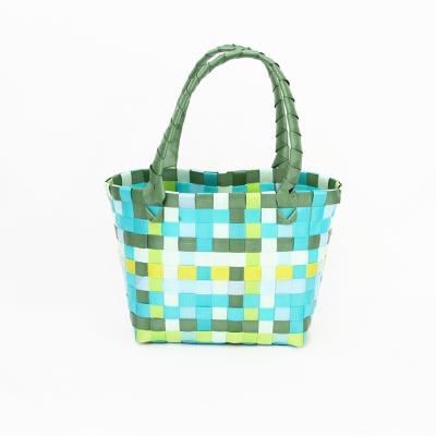 China Environmentally Friendly Fashion New Style Mini PP Woven Basket Child Colorful Straw Bag for sale