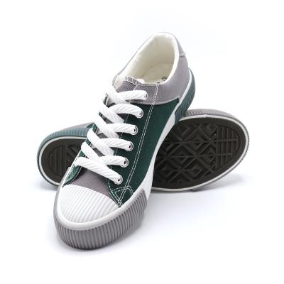 China 2022 fashion trend new product color pattern classic casual shoes canvas shoes green soft shoes without tiring feet for sale