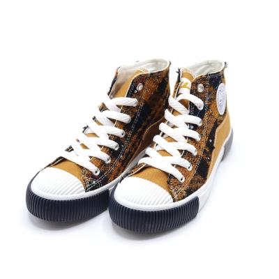 China 2022 fashion brand new fashion shoes walking men and women high top foe style canvas shoes shoes for sale