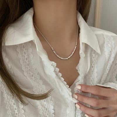 China FASHIONABLE Minimalist Irregular Polygonal Small Stones Woman Necklaces for sale