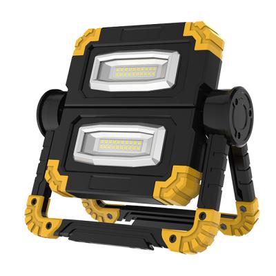 China ROAD Amazon Top Vending Outdoor Portable with Built-in 2 COB Emergency LED Battery Floodlight for sale