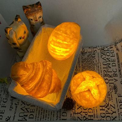 China Cute Battery Operated Toast Bread Lamp Cute Bread Croissant Night Light for sale