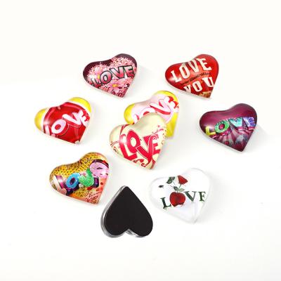 China Strong Stylish Magnet Design Logo Sticker Decoration Heart Shape Custom Glass Crystal Magnet For Fridge Refrigerator for sale