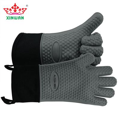 China Silicone Dotted Cooking Kitchen Oven BBQ Grill Gloves Heat Resistant Hot Selling Products for sale