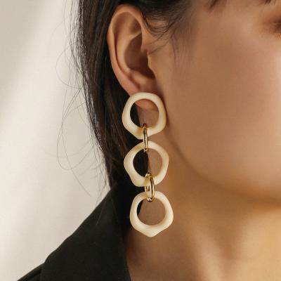 China Hyperbole Fashion Metal Drop Earrings Statement Gold Color Alloy Geometric Earrings Party Jewelry Gift for sale