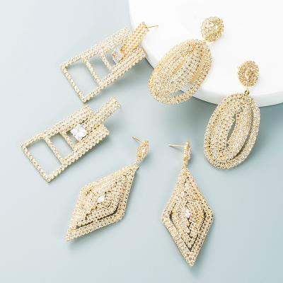 China FASHIONABLE Geometric Glass Diamond Drop Earrings Exquisite Alloy Rhinestone Jewelry for sale