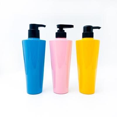 China Cosmetic Shampoo Bottle Set Wholesale Colored Plastic Wick 200ml 300ml 380ml 400ml 500ml Sample Body Wash Shower Gel Black White Cosmetic for sale