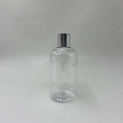 China Pet Hair Oil Cosmetic Empty Liquid Soap Bottles Boston Round Foam Plastic Pump Shampoo Bottle for sale