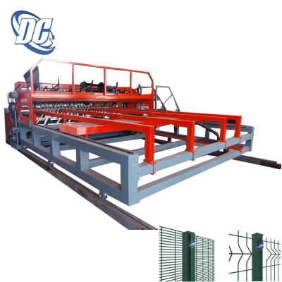 China Hotels Security Welded 3D Anti-Climb Fence Panel Wire Mesh Making Machine for sale