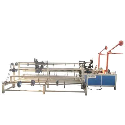 China Automatic Hotels Chain Link Fence Diamond Mesh Making Machine for sale