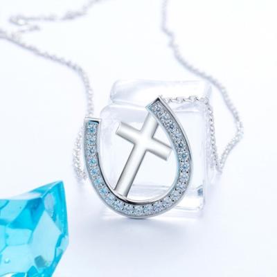 China FASHIONABLE Wholesale 925 Sterling Silver Personalized White Zircons Horseshoe Cross Pendant Necklace for Women Collana for sale