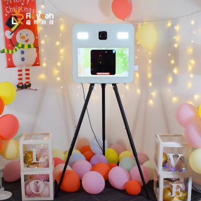 China Simple Color To Use-and Easy To Install Portable Selfie Photo Booth Kiosk DIY Photo Booth for sale