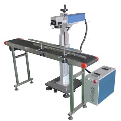 China Industrial Flying Laser Marking Laser Systems 30W 50W 100W Fiber Laser Marking Video Marking Machine for sale