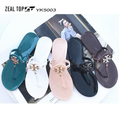 China Fashion Trend Multi Color Jelly Sandals Slippers Beach Slide Comfort Flip Flop Charms PVC Wedding Flip Flops for sale