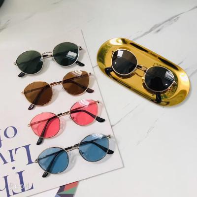 China Fashion Sunglasses New Fashion Style Metal Frame UV400 Resin Kids Polarized Kids Sunglasses for sale