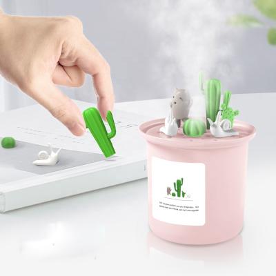 China 10ã Ž ¡ Customized Portable DIY Mini Silicone Cactus USB Humidifier OEM Any Shape Possible for sale