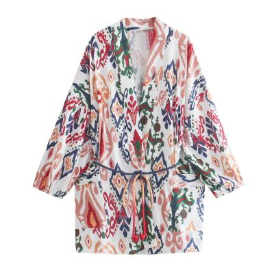 China China factory professional wholesale high quality women floral kimonos Anti-wrinkle for sale