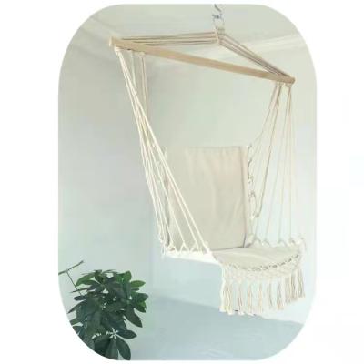 China 2022 Hot Sale Amazon Durable Patio Swing Comfortable Hanging Hammock Chair With Tassel for sale