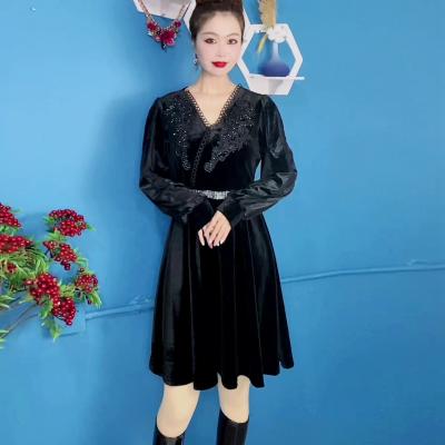 China Women Long Mid Spring Breathable New Autumn Fashion Elegant Breathable Dress With Drill Gold Velvet Warm Dress for sale