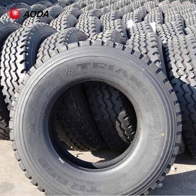 China 11R22.5 315/80R22.5 385/65R22.5 Heavy Duty Triangle Truck Tire Dongfeng Foton Howo Jiefang Tires for sale