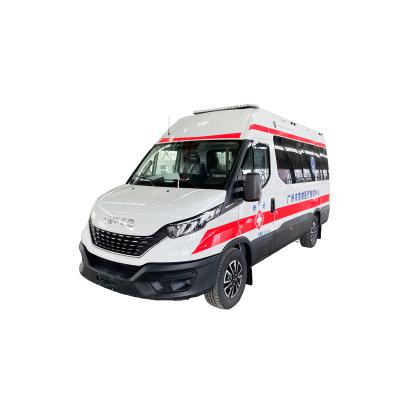 China High Quality Laminar Flow Negative Pressure Ambulance Daily Vehicle In Good Price Euro6 FICFL4118 for sale