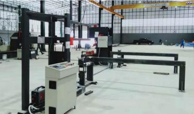 China Máquina de corte de puertas láser CNC de alta velocidad automática en venta