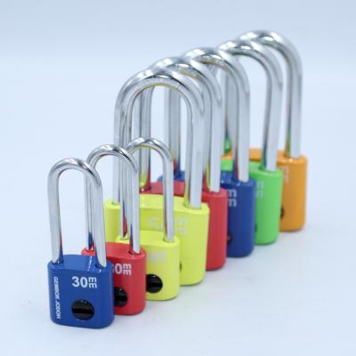 China Modern Design Special Type Iron 40mm Popular Heavy Duty Colorful Plastic Spray Padlock for sale