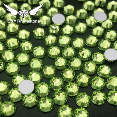 China Hot Selling Peridot Flatback CY Non Peridot Flat Back Hotfix Bulk Clear Green Glass Rhinestones for sale