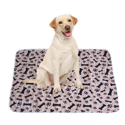 China 4 Layers Durable Large Size Dog Success Amazon Cooling Pad Super Absorbent Waterproof Non Slip Training Pads For Dogs for sale