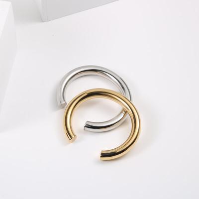 China Gold Plated High End Lead Free Nickel Free 18K Stainless Steel Chunky Hollow Cuff Bracelet Bangle Gold Jewelry for sale