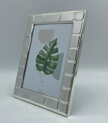 China Home Decoration Metal Photo Frame Decorated Metal Picture Frame Iron Frame 4x6 5x7 8x10 for sale