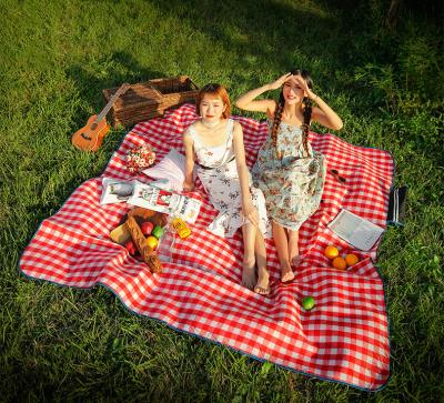 China Three Layer Thick Foldable Water Proof Picnic Blanket Picnic Camping Mat Washable And Foldable Mat for sale