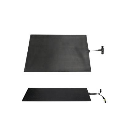 China Single Use Or Connect To Many Pieces Use De-Ice Snow&Ice Melt Mats Waterproof Electric Snow Mat Maintenance Free Snow Melt Melt Mats for sale