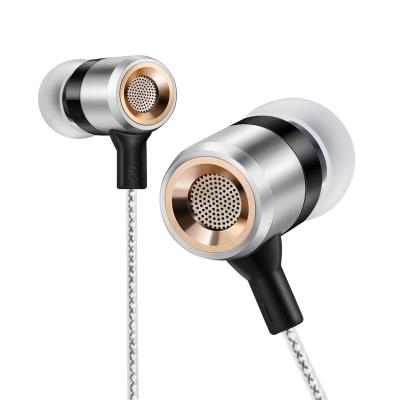 China new 3.5mm Bass Control The Volume Metal In-Ear Wired Earbud Headsets With Mic For Smartphone for sale