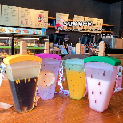 China Minimalist DROP SHIPPING plastic bags straw cup purse ice cream cup plastic water bottle for sale